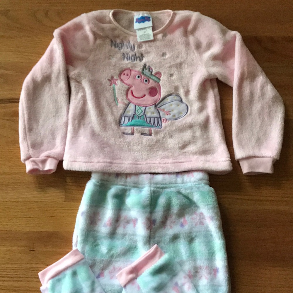 New Peppa Pig pjs